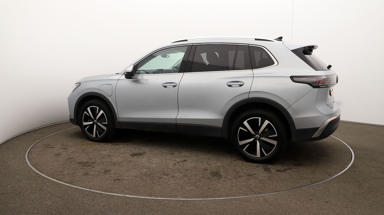 Used Volkswagen Tiguan for sale - 76810778: Photo 44