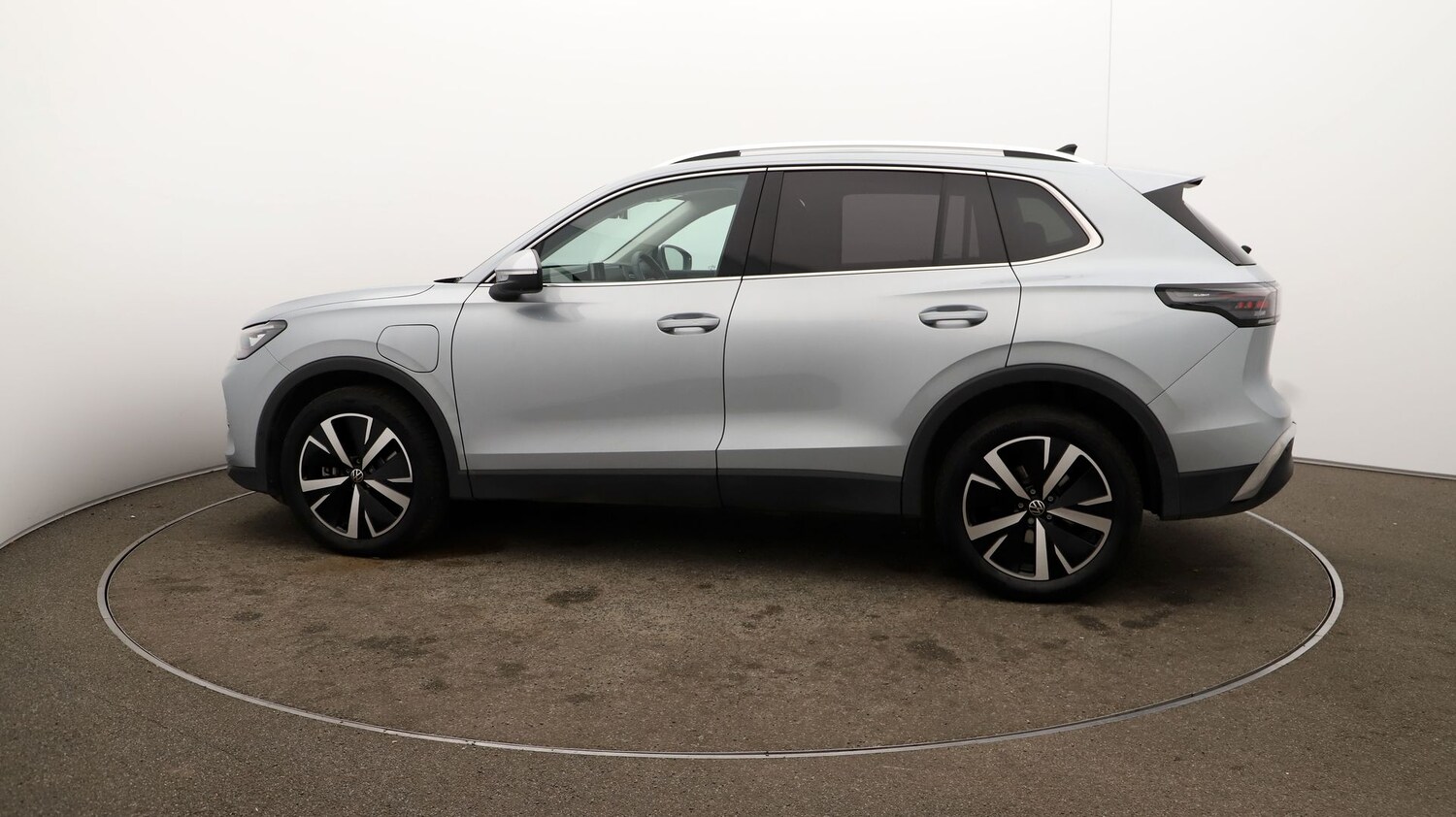 Used Volkswagen Tiguan for sale - 76810778: Photo 55