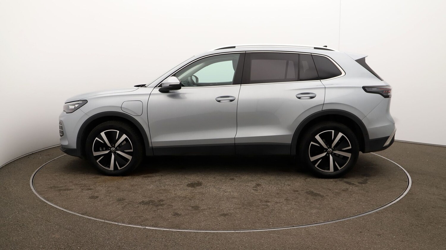 Used Volkswagen Tiguan for sale - 76810778: Photo 61