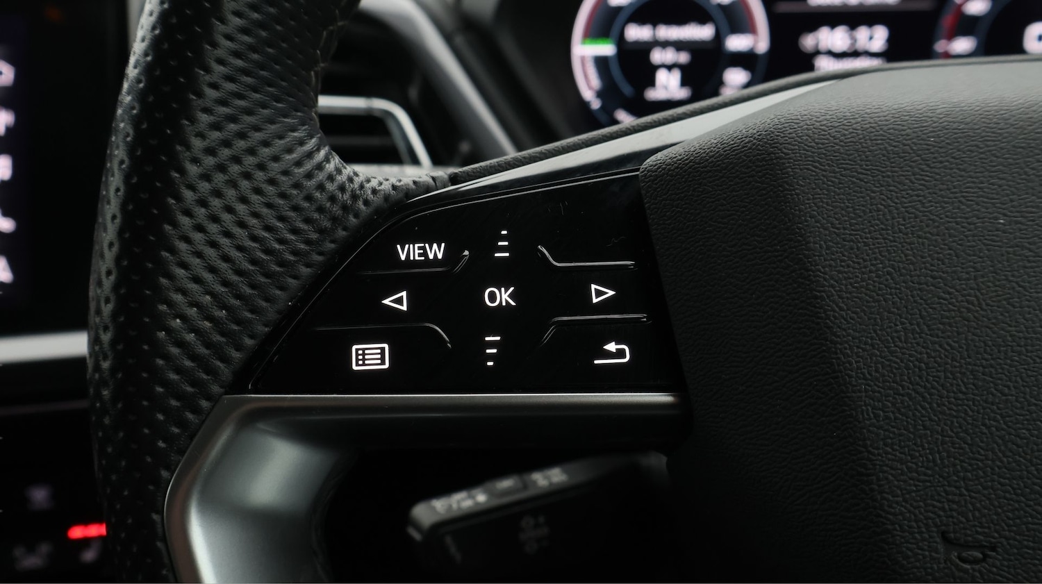 Used Audi Q4 e-tron 2021 for sale - 77461034: Photo 24