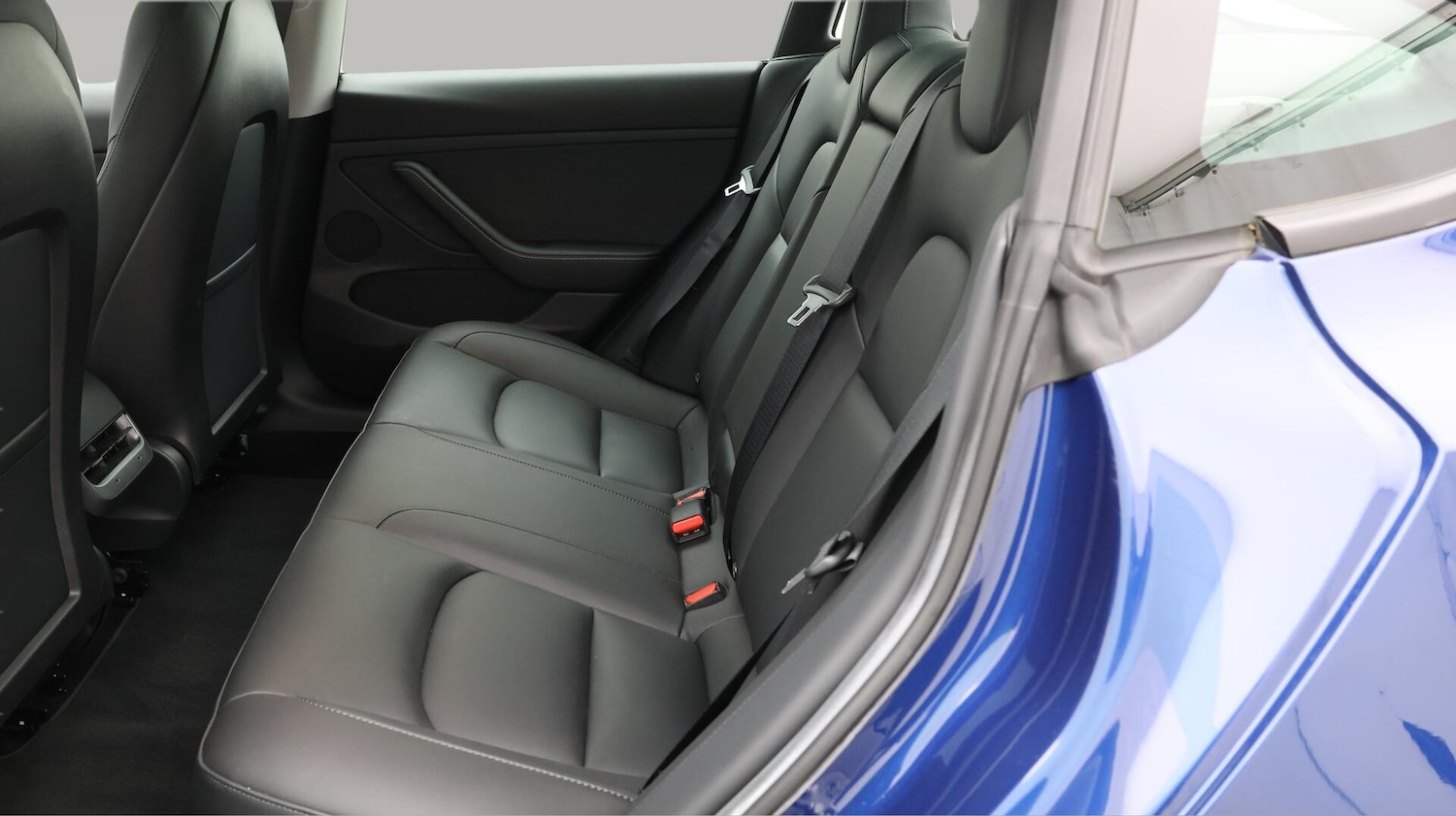 Used Tesla Model 3 2021 for sale - 76743132: Photo 17