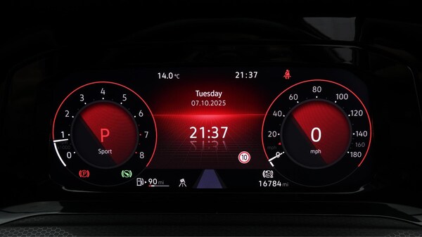 Used Volkswagen Golf 2022 for sale - 76227892: Photo 11