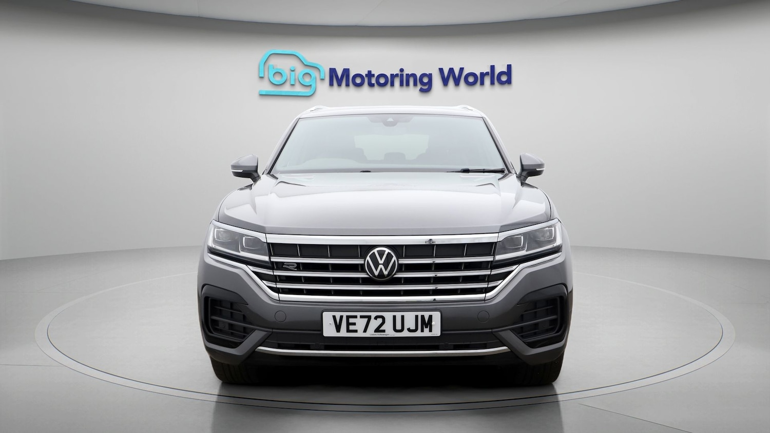 Used Volkswagen Touareg 2023 for sale - 77931432: Photo 2