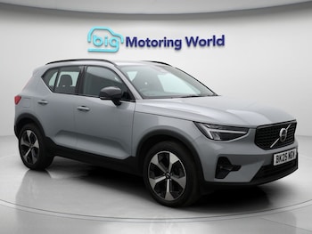Volvo - XC40