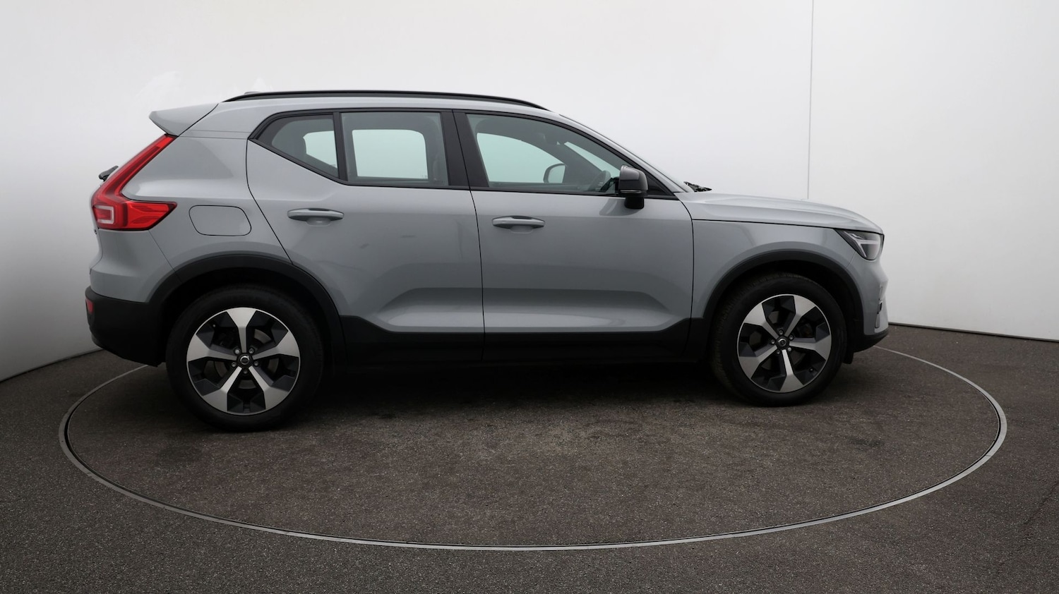 Used Volvo XC40 2025 for sale - 76810622: Photo 41