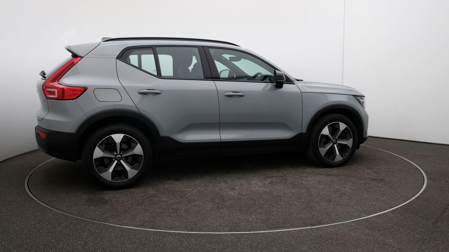 Used Volvo XC40 2025 for sale - 76810622: Photo 42