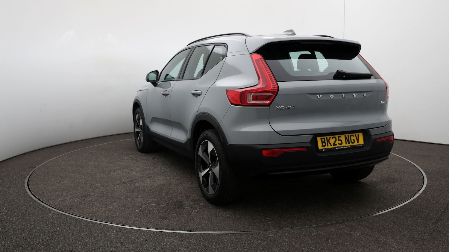 Used Volvo XC40 2025 for sale - 76810622: Photo 52