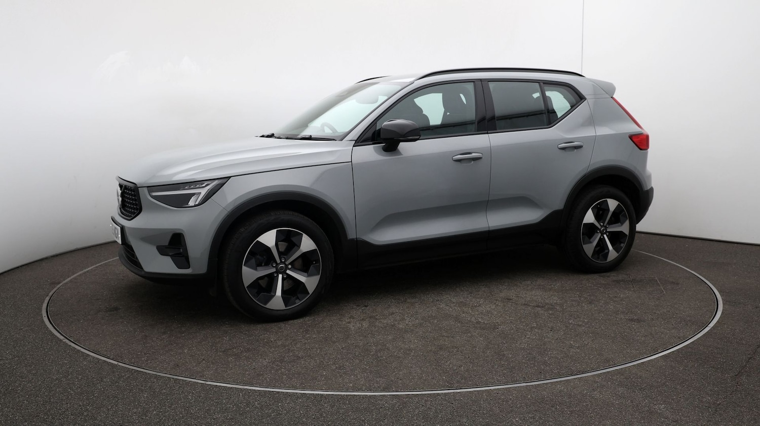 Used Volvo XC40 2025 for sale - 76810622: Photo 58