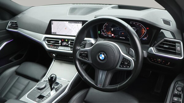 Used BMW 3 Series 2021 for sale - 76152263: Photo 10