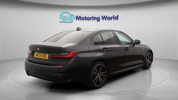 Used BMW 3 Series 2021 for sale - 76152263: Photo 8