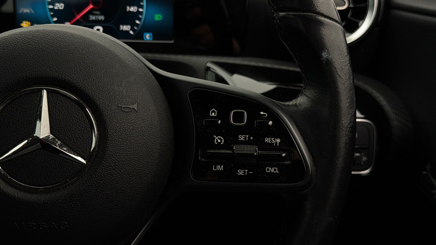 Used Mercedes-Benz A-Class 2019 for sale - 78196635: Photo 23