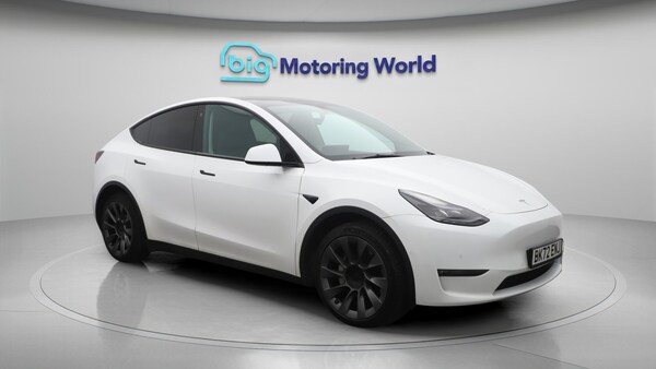 Used Tesla Model Y 2022 for sale - 76317806: Photo 2