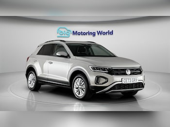 Used Volkswagen T-Roc 2023 for sale - 79326711: Photo