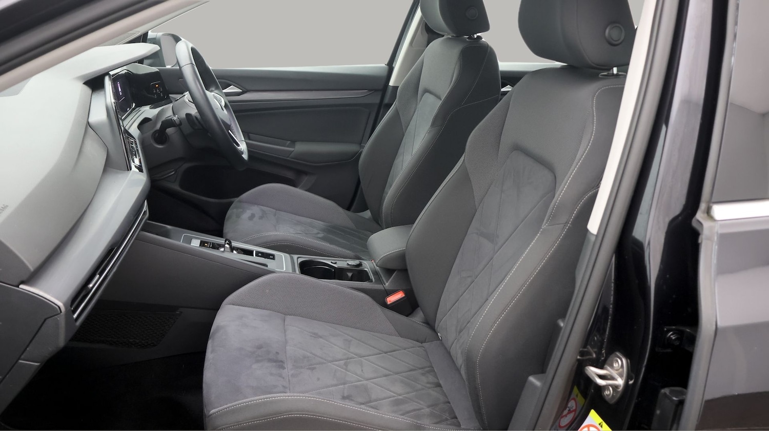 Used Volkswagen Golf 2022 for sale - 77610551: Photo 14