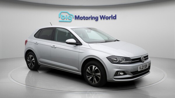 Used Volkswagen Polo 2021 for sale - 75657197: Photo 2