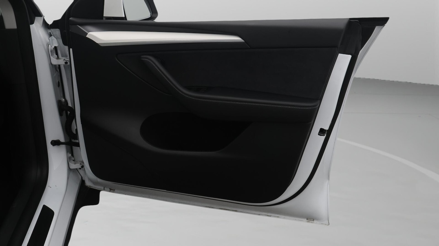 Used Tesla Model Y 2023 for sale - 76759647: Photo 16