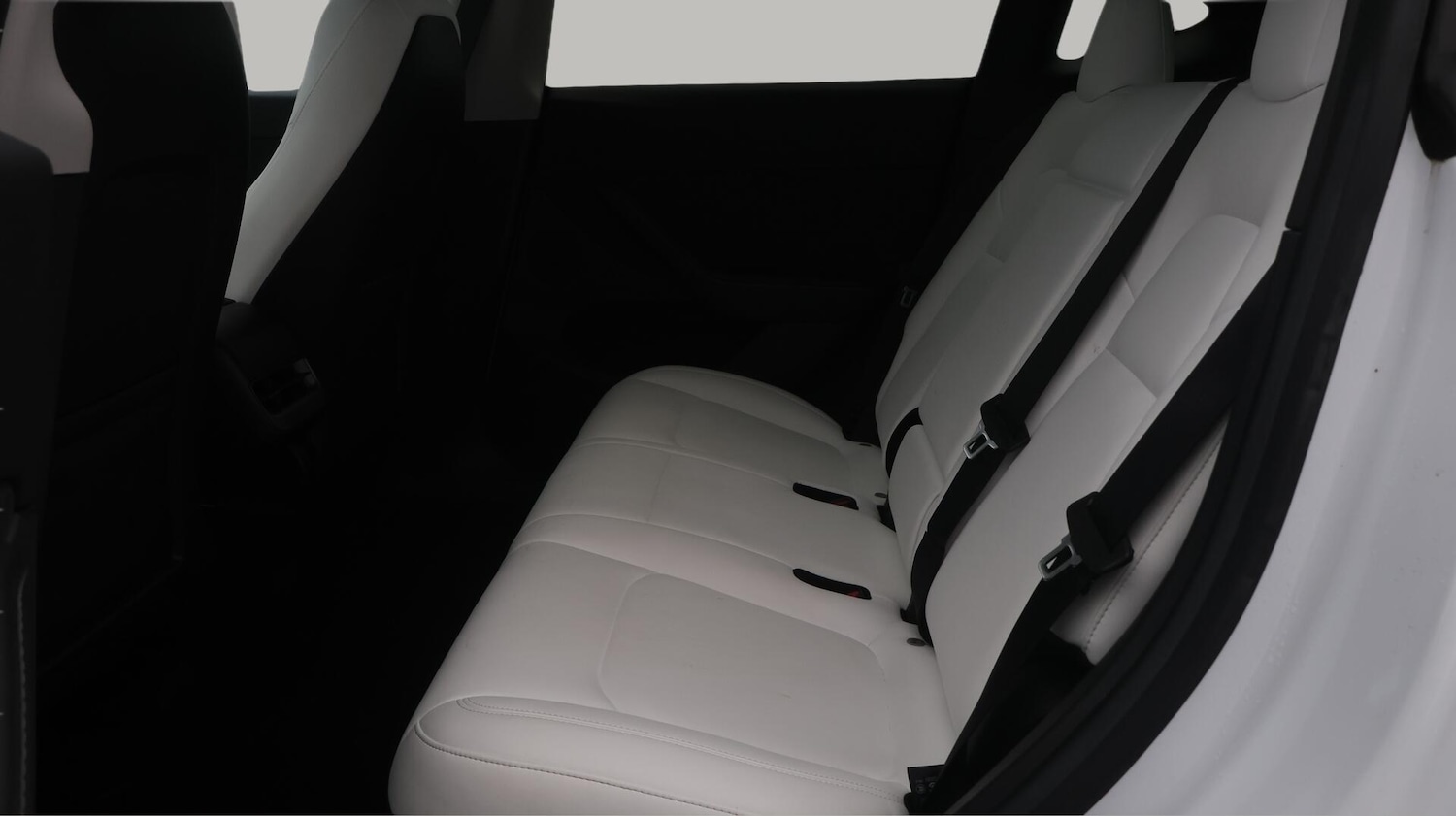 Used Tesla Model Y 2023 for sale - 76759647: Photo 17