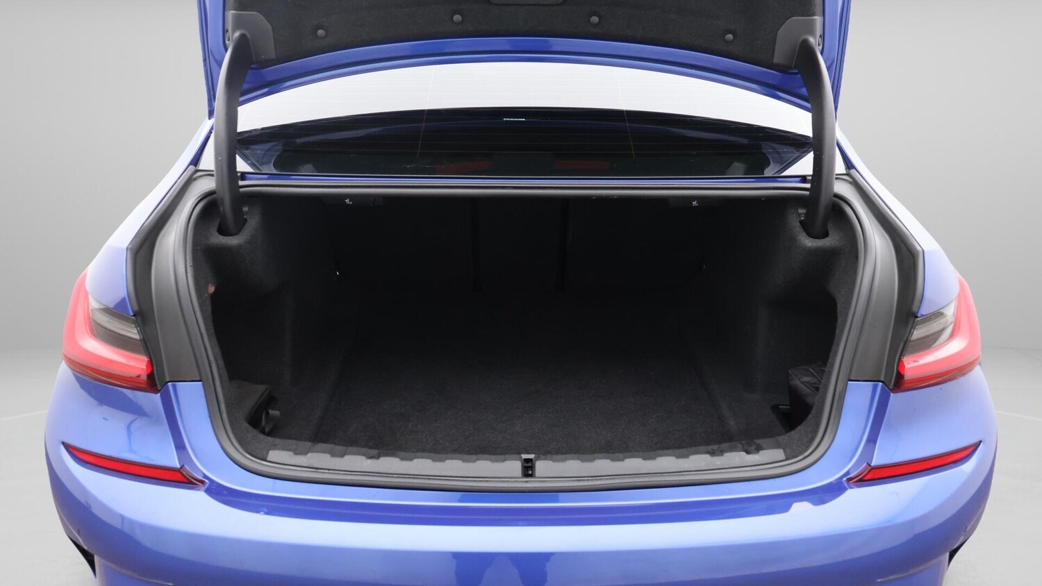 Used BMW 3 Series 2022 for sale - 76388678: Photo 18