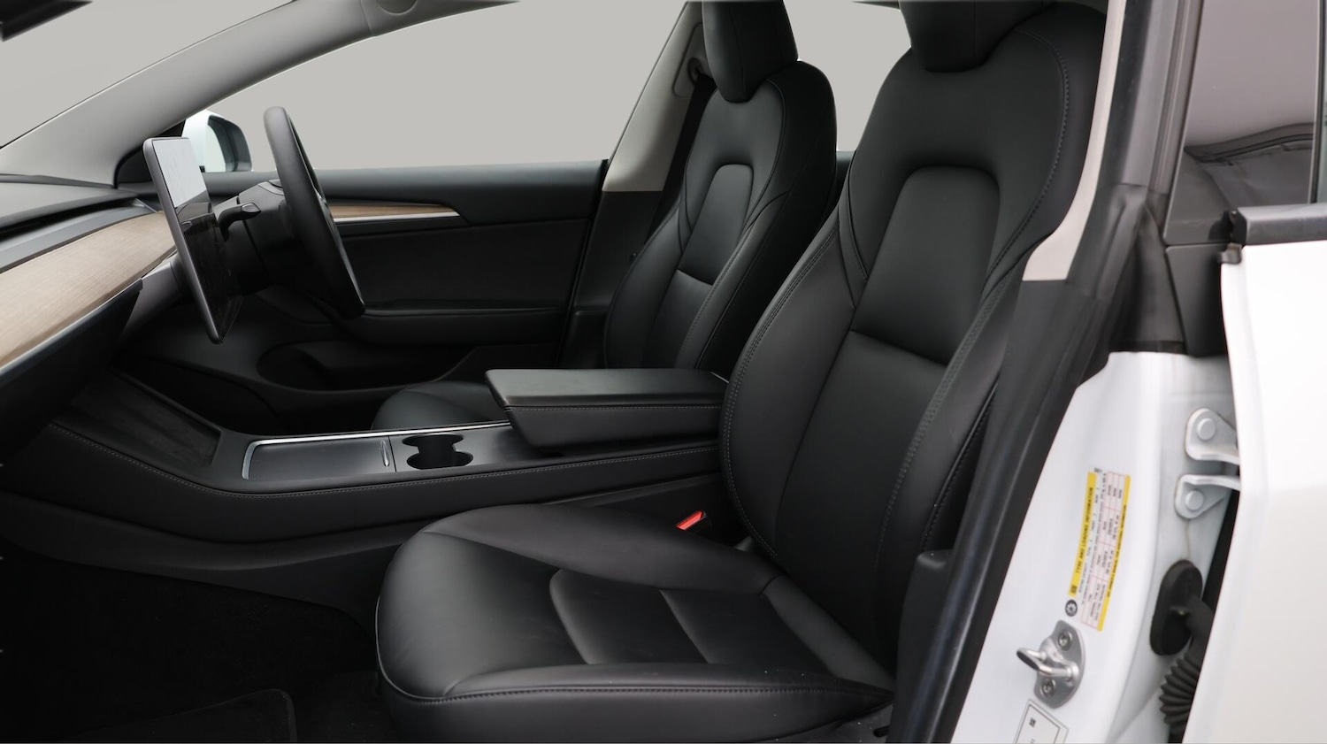 Used Tesla Model 3 2021 for sale - 76714607: Photo 15