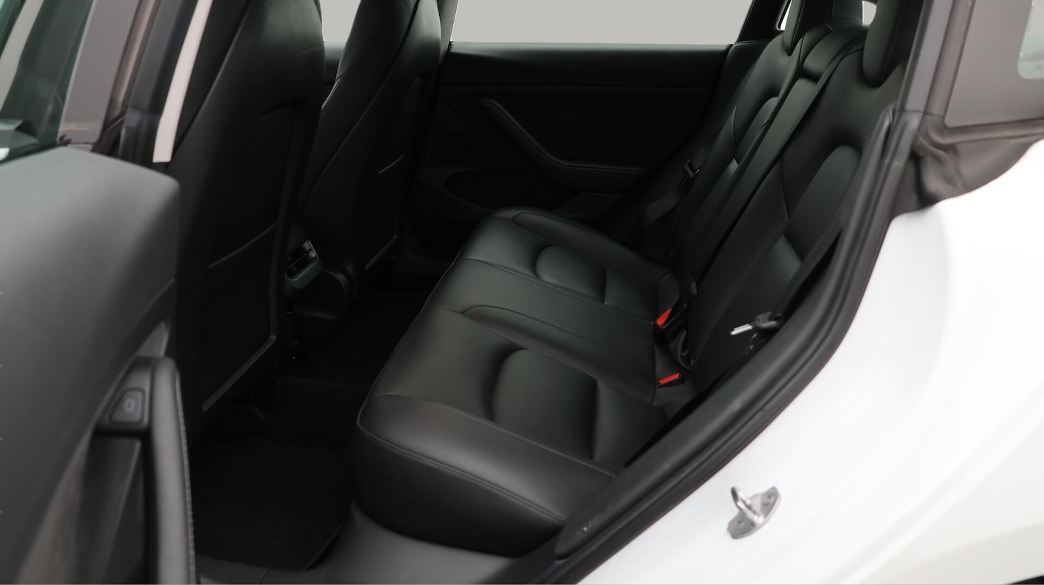 Used Tesla Model 3 2021 for sale - 76714607: Photo 17