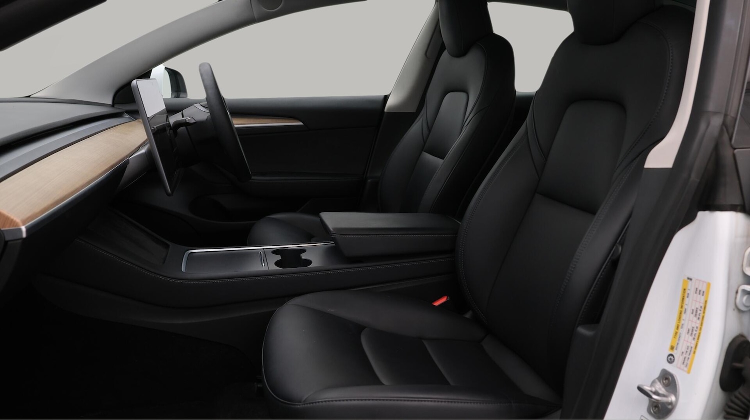 Used Tesla Model 3 2021 for sale - 76370203: Photo 15