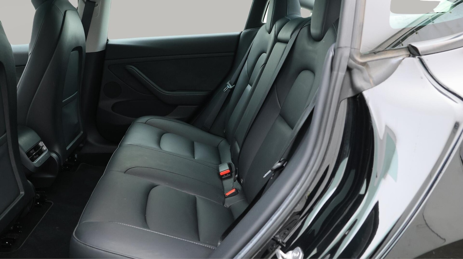 Used Tesla Model 3 2022 for sale - 76189339: Photo 17