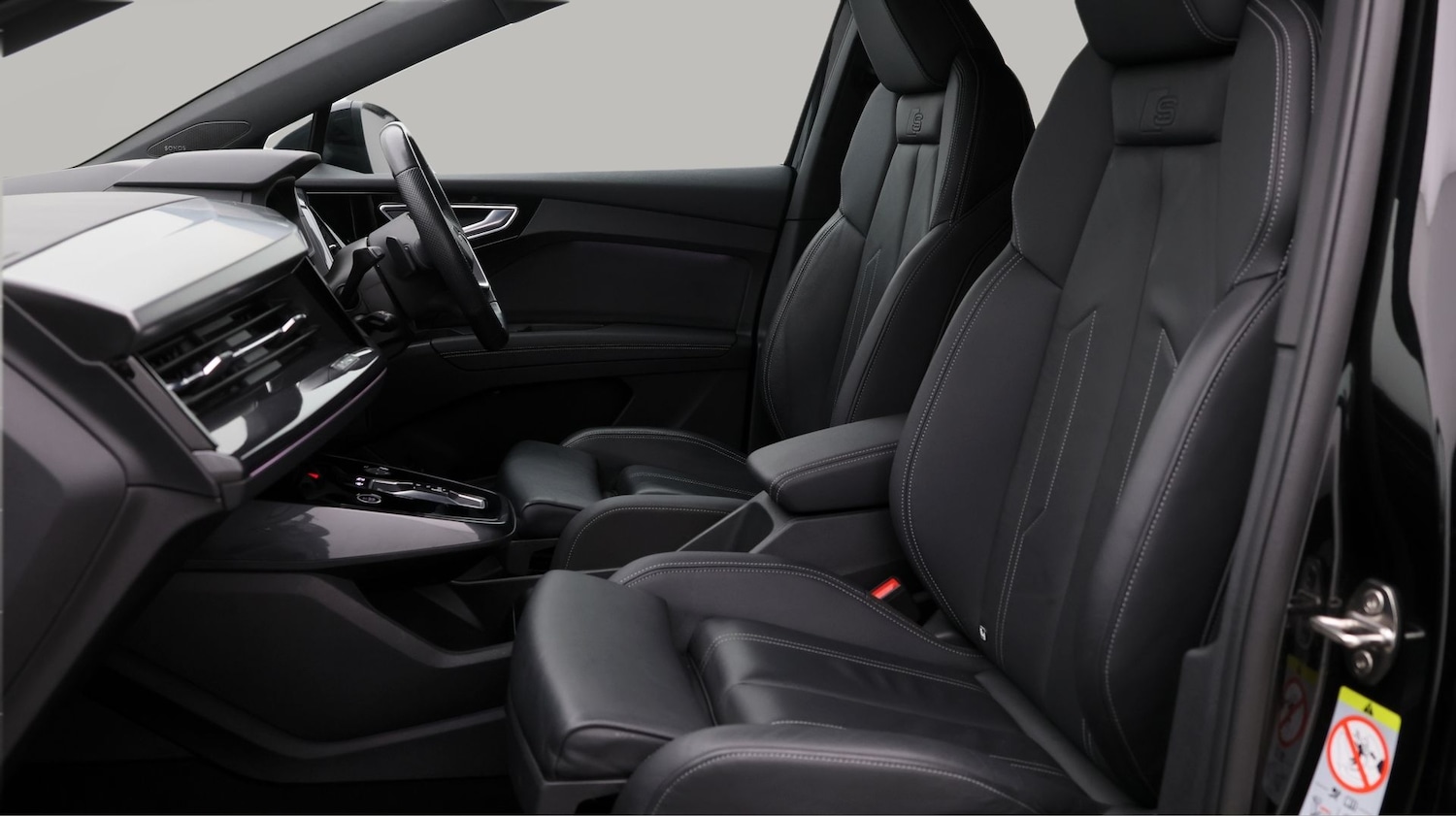 Used Audi Q4 e-tron 2023 for sale - 77610282: Photo 14