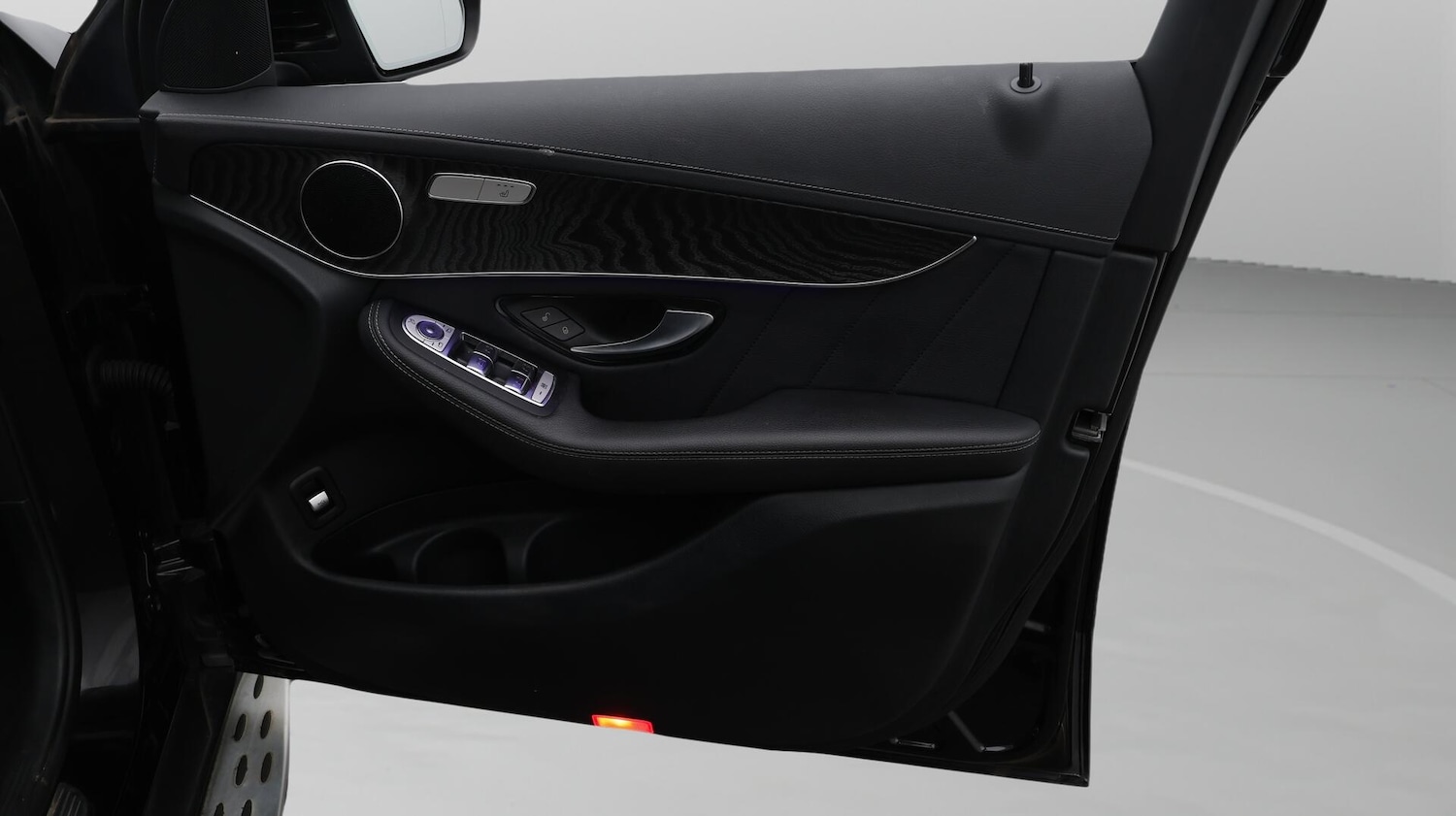 Used Mercedes-Benz GLC 2020 for sale - 76521755: Photo 16