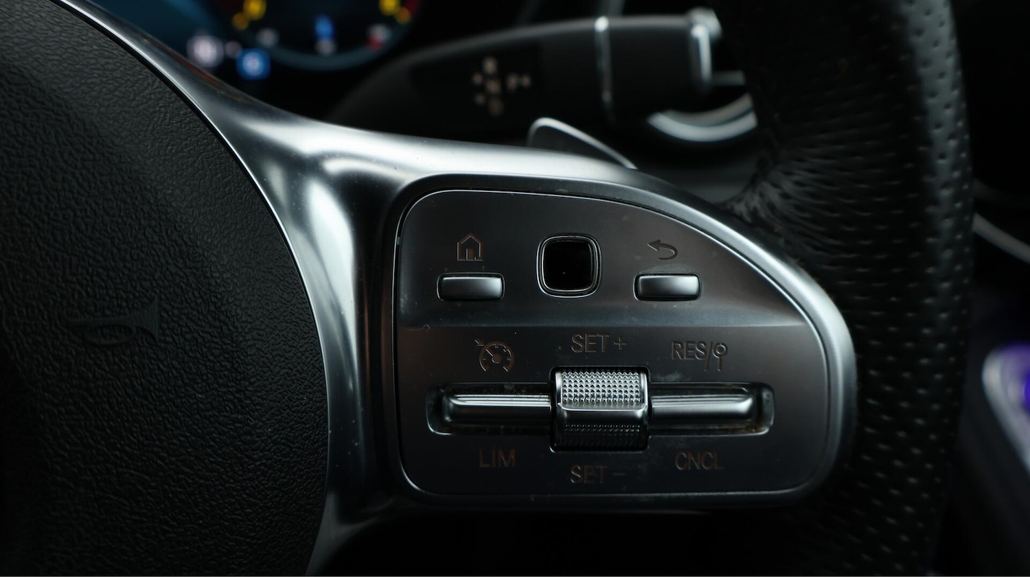 Used Mercedes-Benz GLC 2020 for sale - 76521755: Photo 25