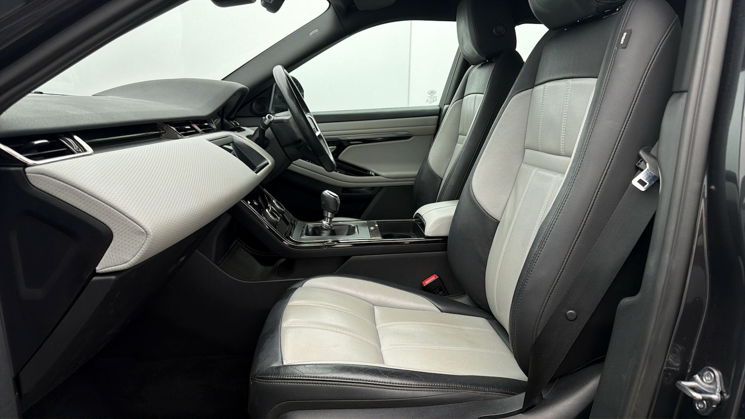 Used Land Rover Range Rover Evoque 2022 for sale - 77945845: Photo 13