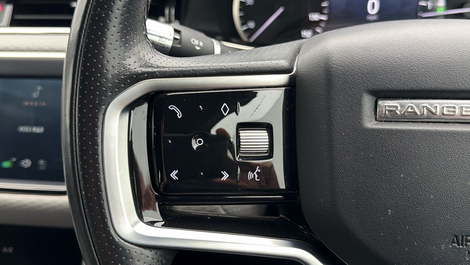 Used Land Rover Range Rover Evoque 2022 for sale - 77945845: Photo 23