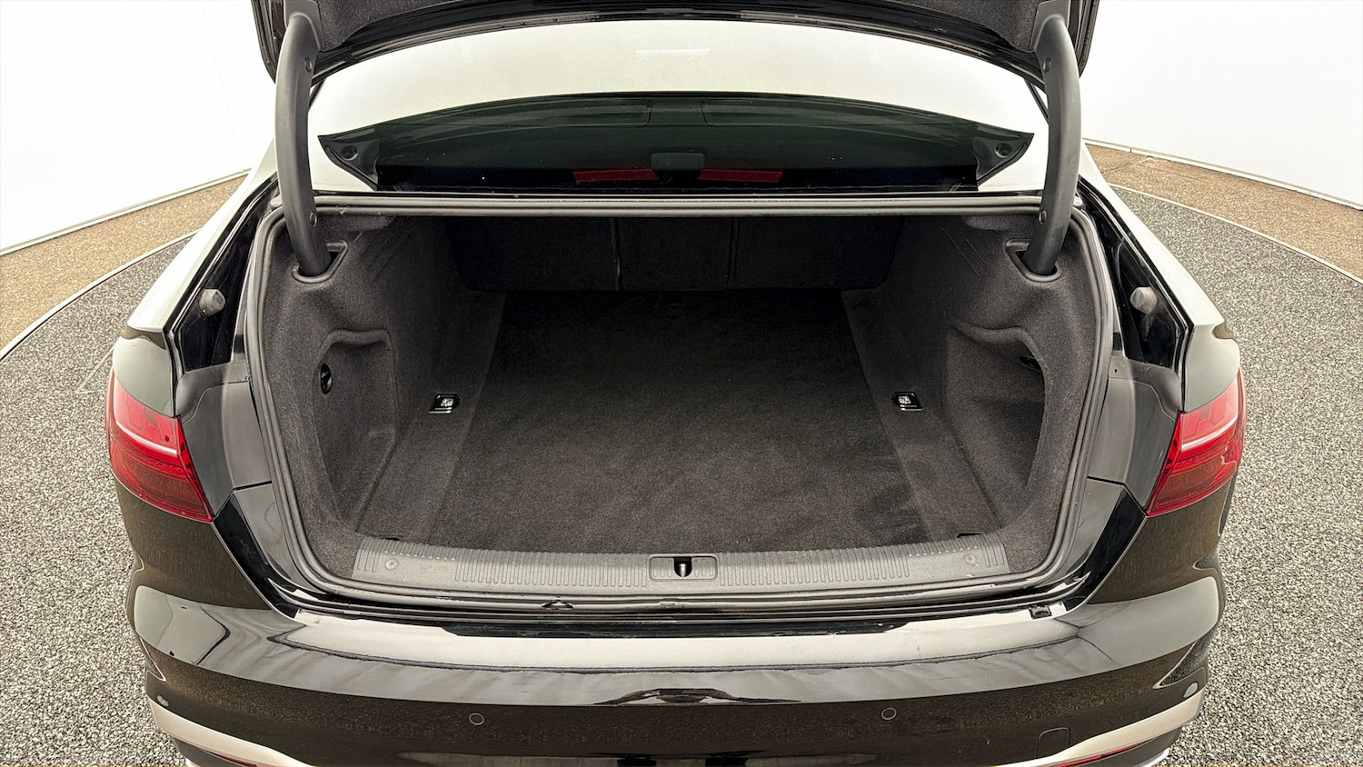 Used Audi A4 for sale - 78196639: Photo 16