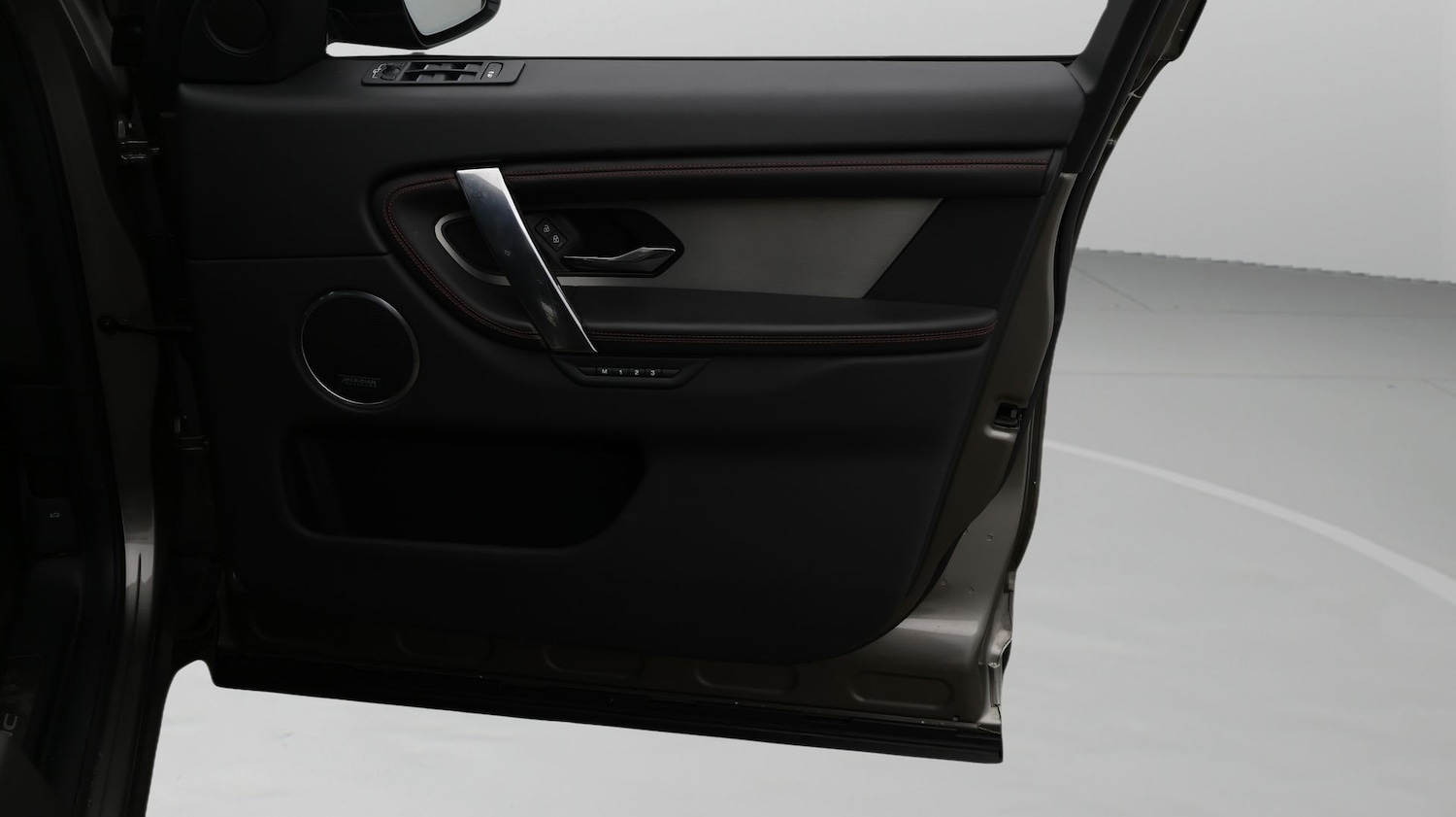 Used Land Rover Discovery Sport 2022 for sale - 77474912: Photo 15