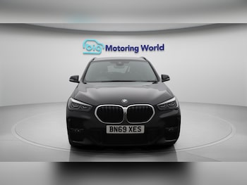 Used BMW X1 2019 for sale - 75430445: Photo