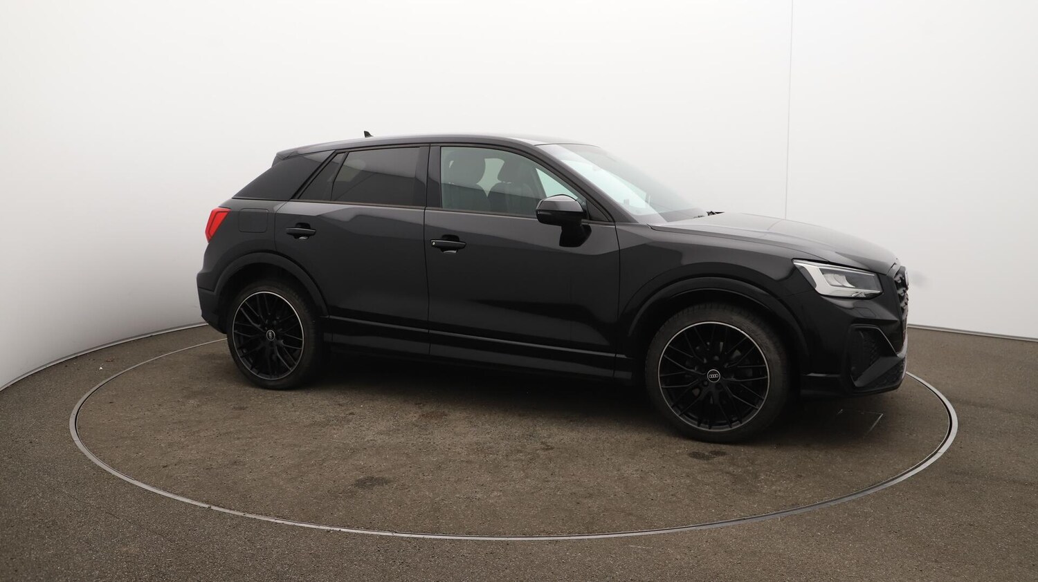 Used Audi Q2 2021 for sale - 76031945: Photo 46