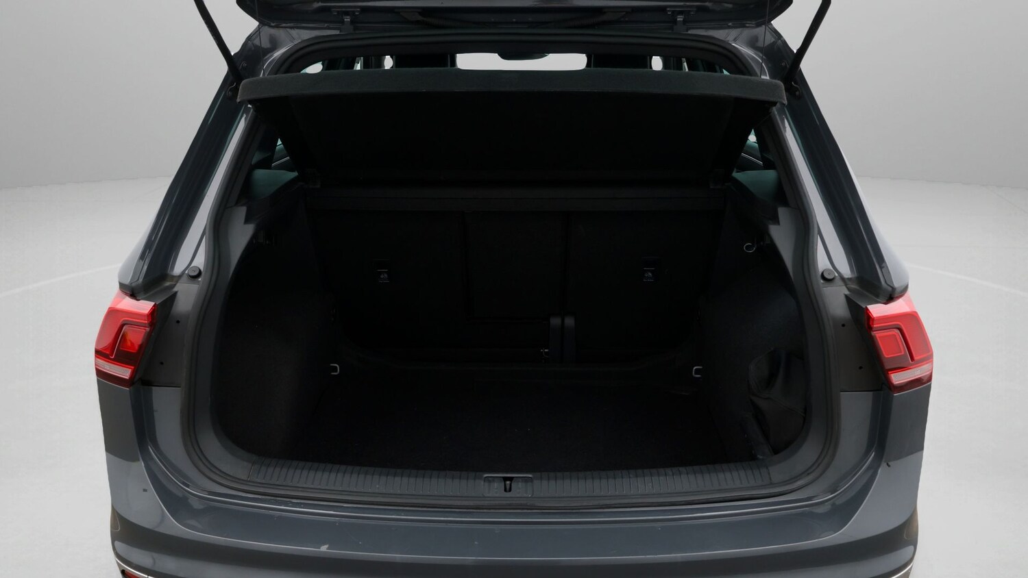 Used Volkswagen Tiguan for sale - 77831189: Photo 17