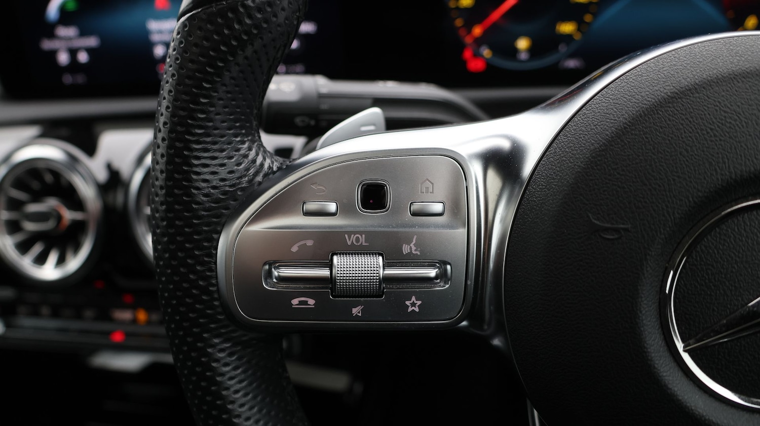 Used Mercedes-Benz CLA 2022 for sale - 77802209: Photo 24