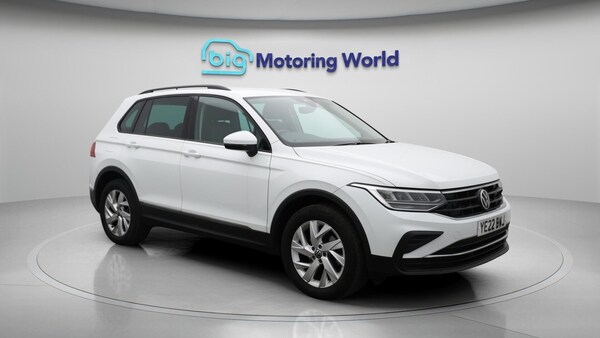 Used Volkswagen Tiguan 2022 for sale - 75658708: Photo 2