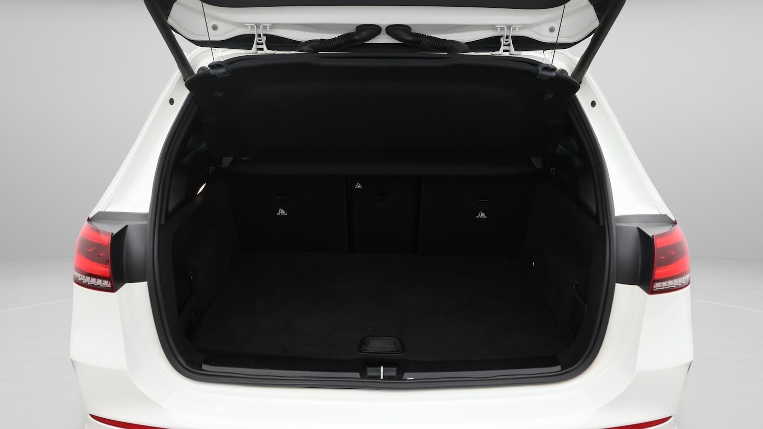 Used Mercedes-Benz B Class 2020 for sale - 76408991: Photo 18