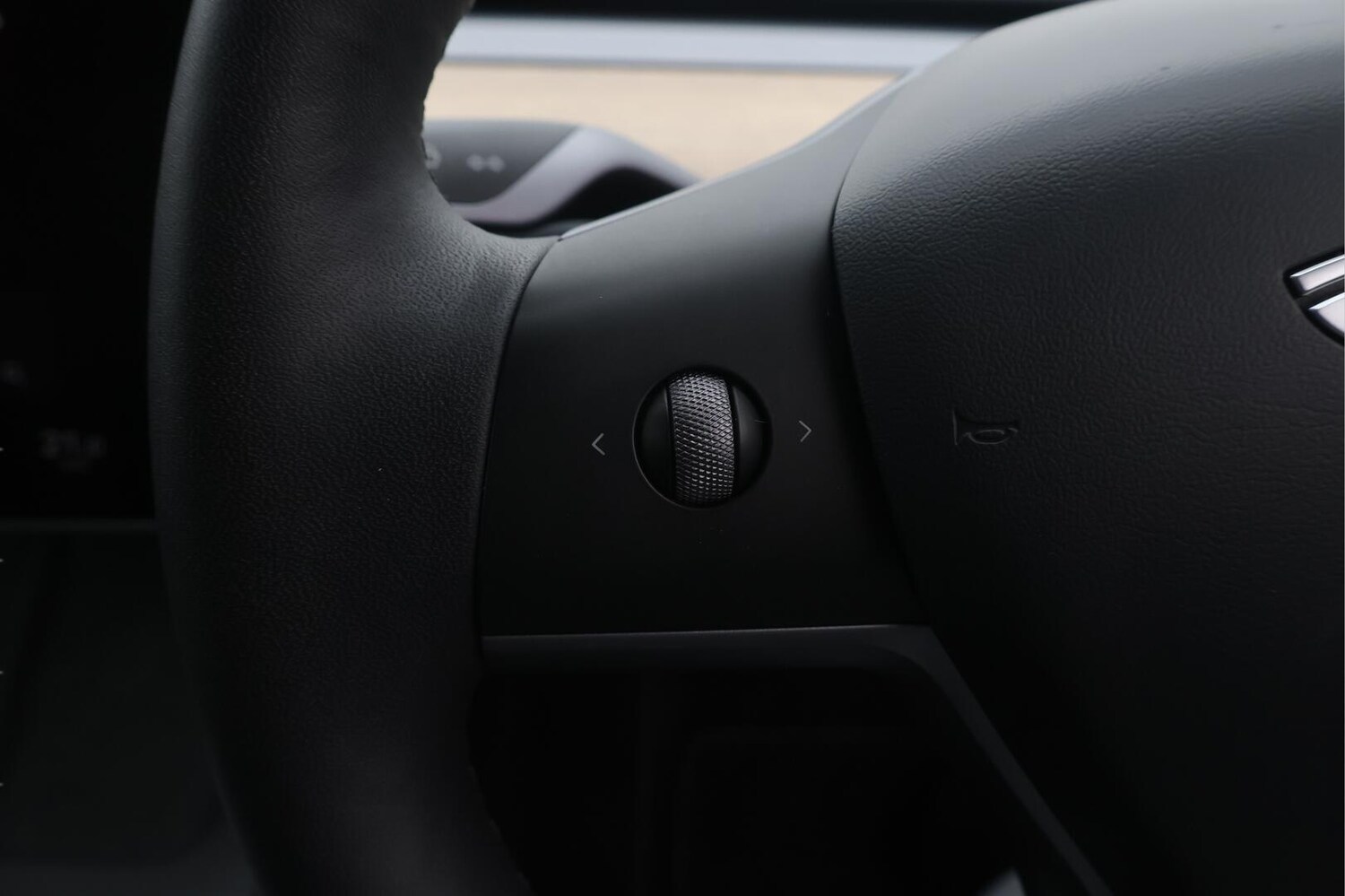 Used Tesla Model 3 for sale - 76742726: Photo 24