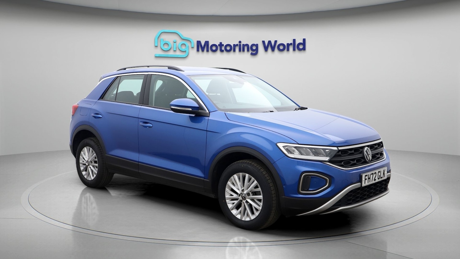 Used Volkswagen T-Roc 2023 for sale - 77745289: Photo 1