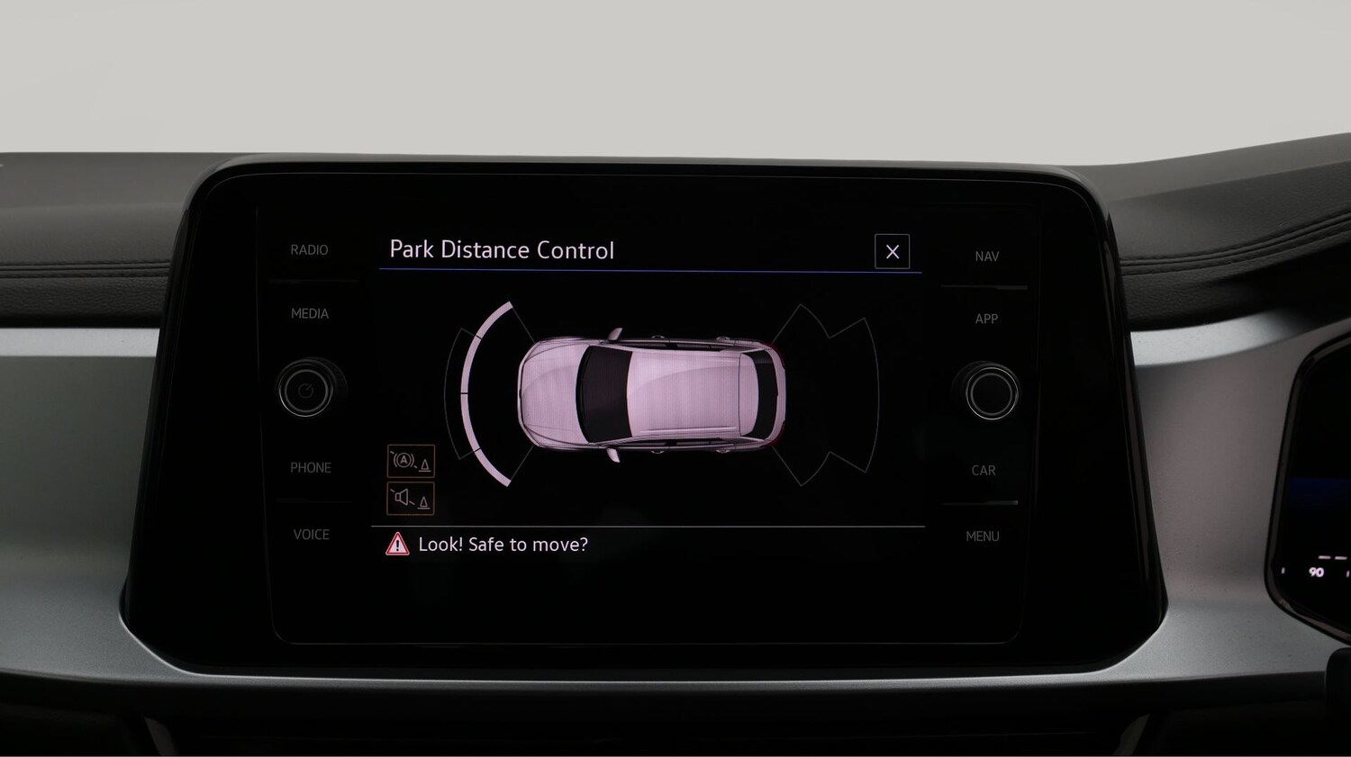 Used Volkswagen T-Roc 2023 for sale - 77745289: Photo 20