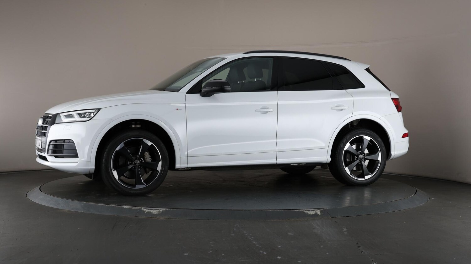 Used Audi Q5 2020 for sale - 76072535: Photo 41