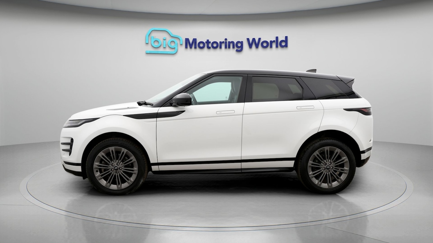 Used Land Rover Range Rover Evoque 2023 for sale - 77781498: Photo 4