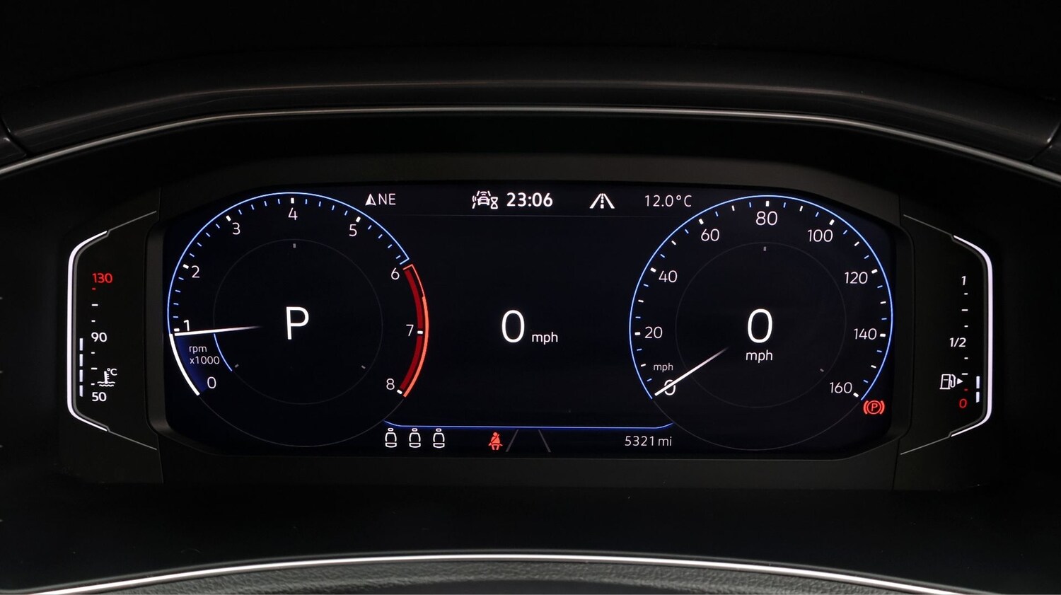 Used Volkswagen T-Roc 2021 for sale - 77931431: Photo 10