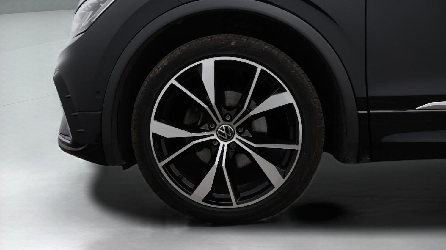 Used Volkswagen Tiguan 2023 for sale - 76607253: Photo 19