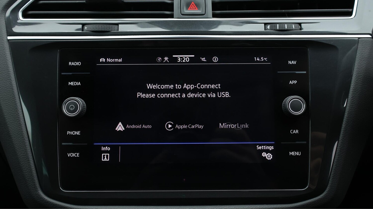 Used Volkswagen Tiguan 2023 for sale - 76607253: Photo 24