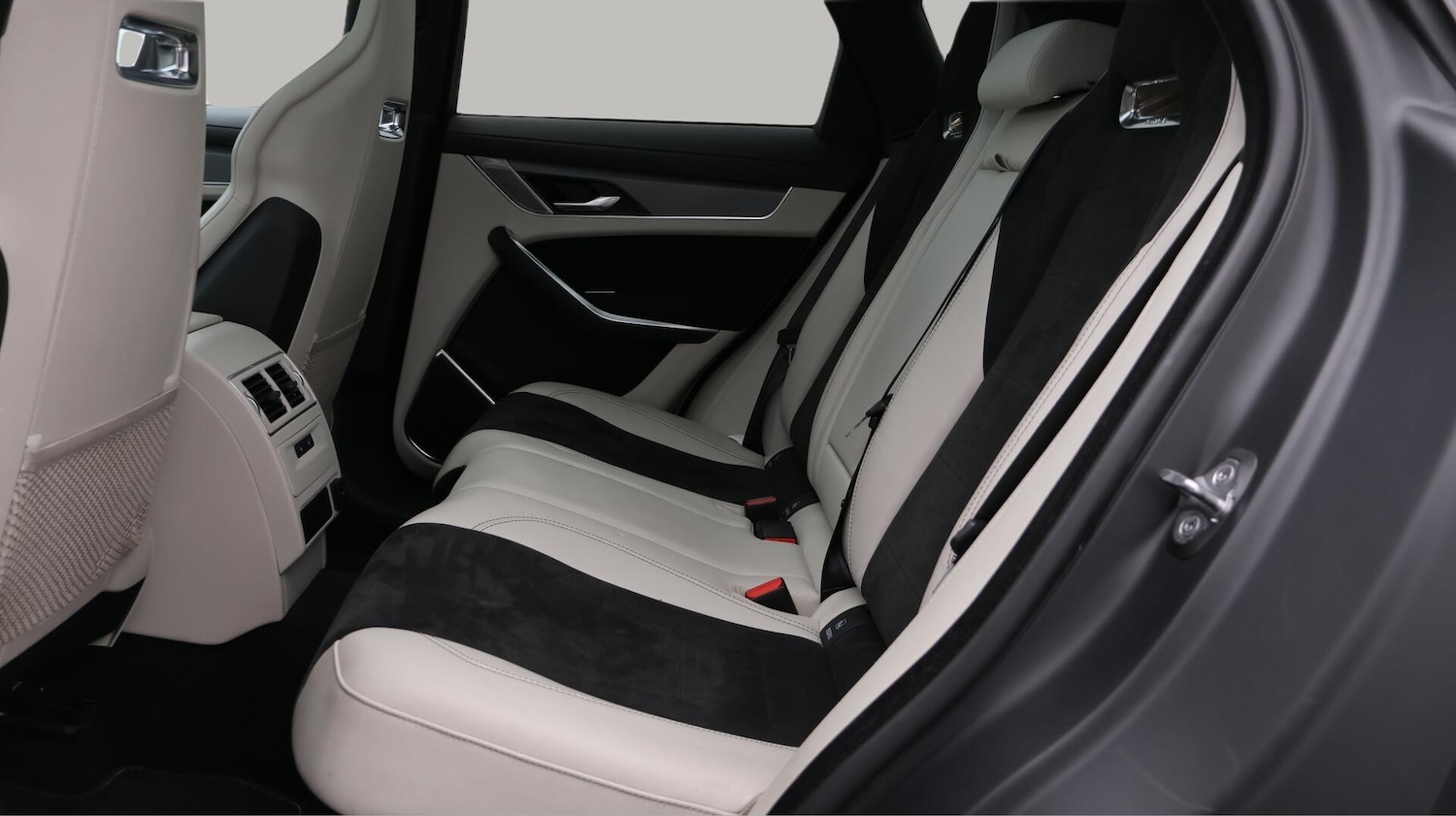 Used Jaguar F-Pace 2021 for sale - 76644543: Photo 17