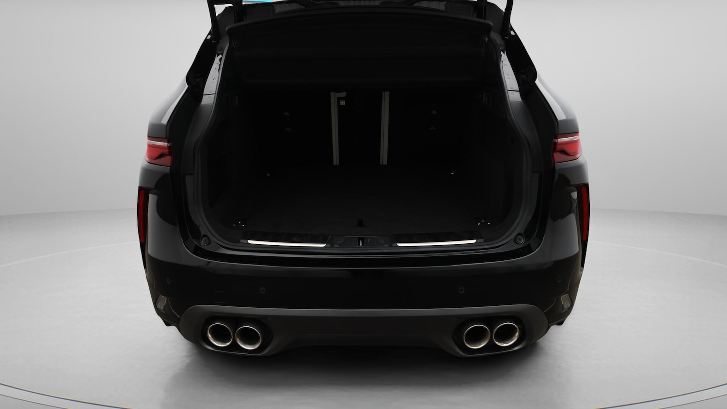 Used Jaguar F-Pace 2021 for sale - 76644543: Photo 18