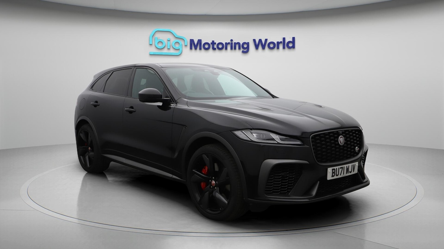 Used Jaguar F-Pace 2021 for sale - 76644543: Photo 2